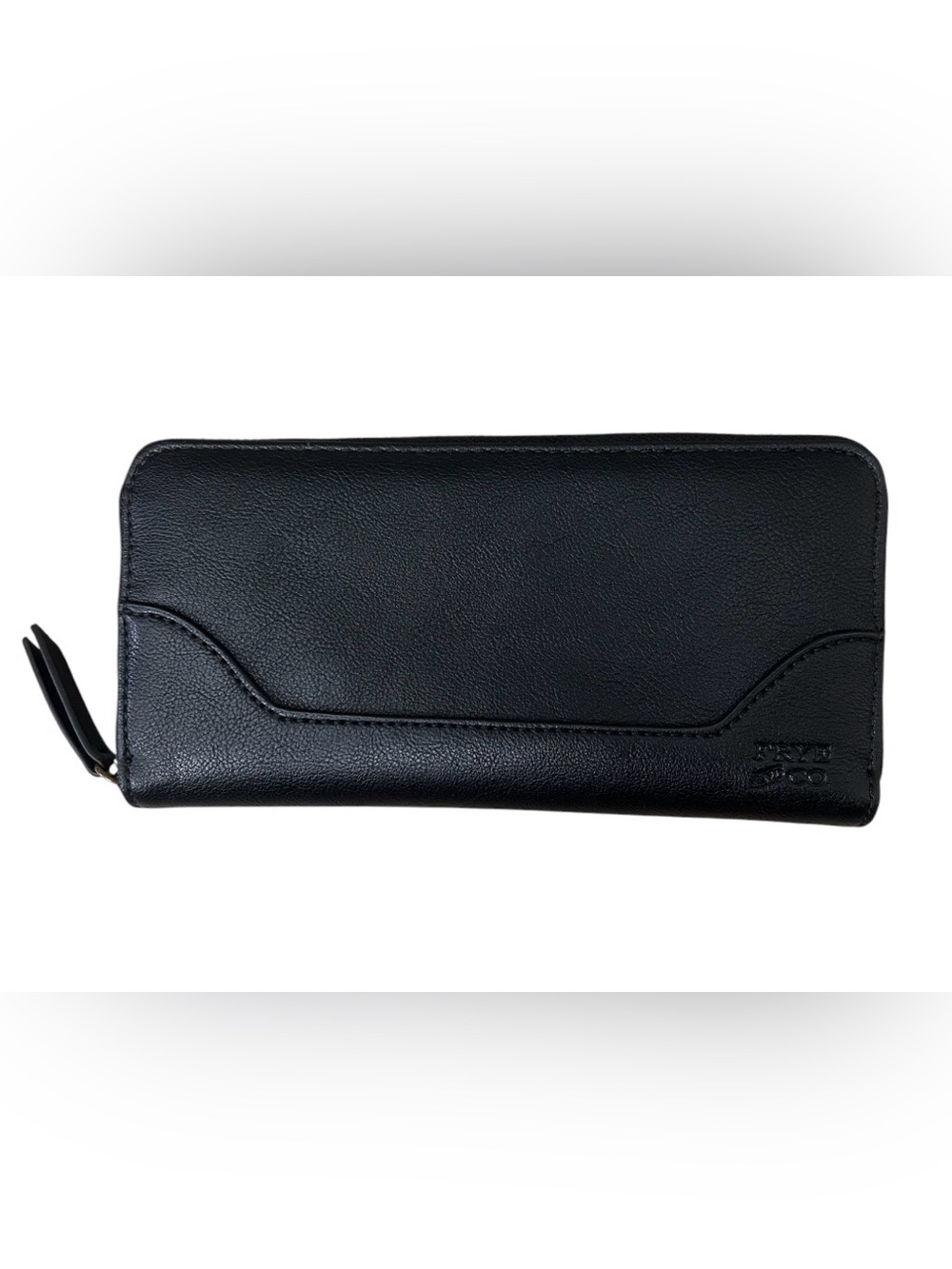 FRYE AND CO. Black Leather Melissa Zip Around Wallet